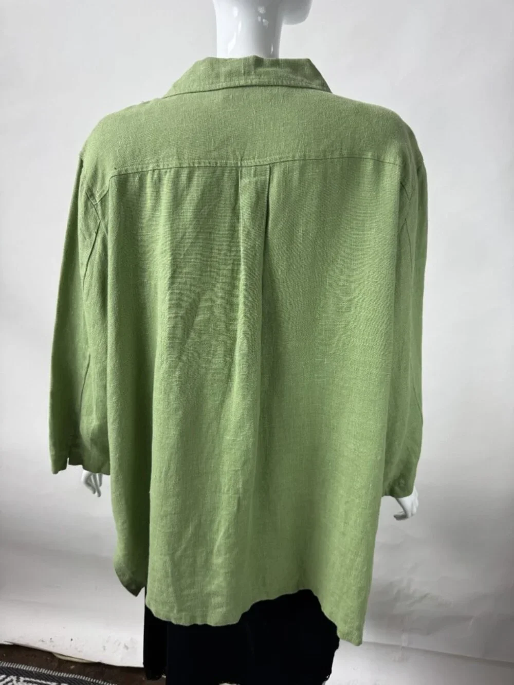 Harvé Benard Womens Plus Size 22W Green 100% Linen Button-Down Shirt Made In Ukr - Picture 11 of 16